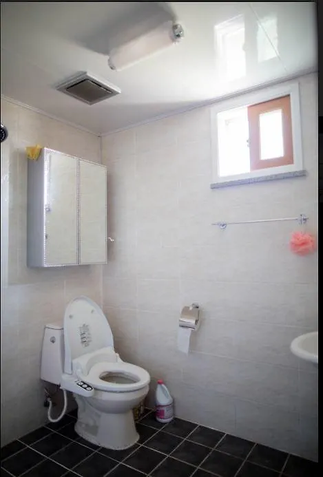 My Mother Guesthouse Jeju 2*,  South Korea